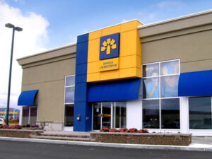 Laurentian Bank buying group annuity contracts to derisk pension plans