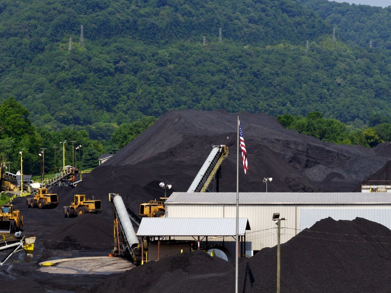Political spat over climate risks in investments gets hotter
