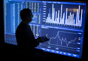Canadian equities outshine U.S. as gold, materials boom