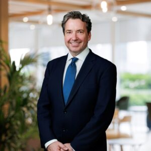 U.K.-based Raymond James veteran Peter Moores named as CEO for Canadian business