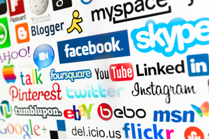 Quelles entreprises utilisent les réseaux sociaux externes?
