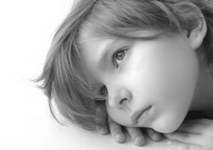 La maladie grave d’un enfant, un risque pour toute la famille
