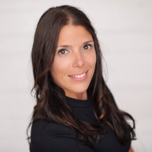Amélie Laferrière, directrice, ventes de produits de gestion de patrimoine, Sun Life Auhtor Headshot Image