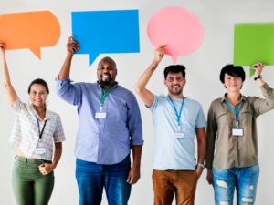 Le gouvernement lance des consultations