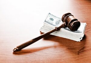 La succession d’un conseiller condamnée à verser 3,8 M$