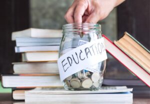 Sept parents sur dix épargnent pour les études de leurs enfants