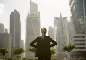 Le plafond de verre de la finance : quand les femmes prennent la lumière